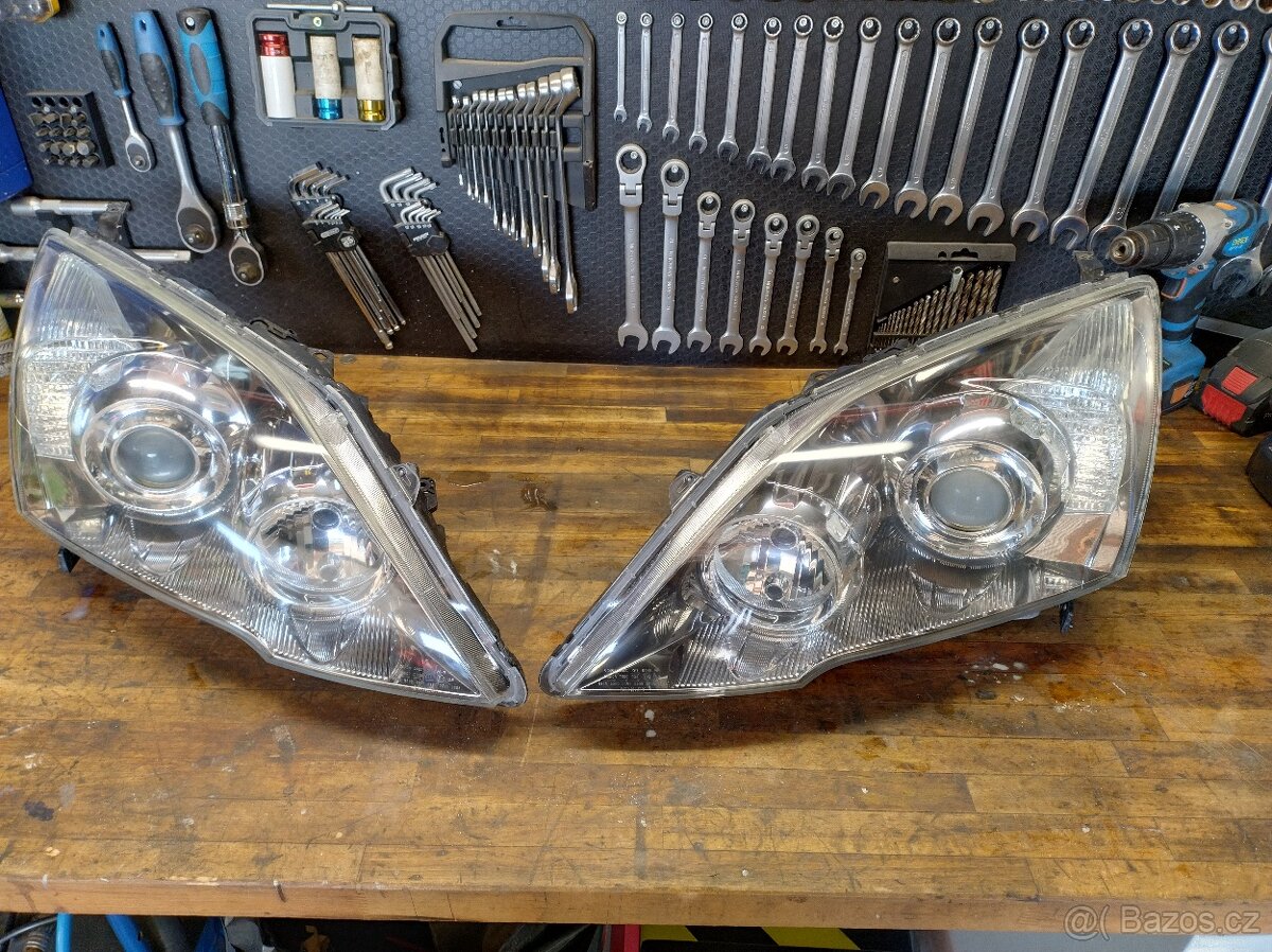 Xenony Honda CRV III
