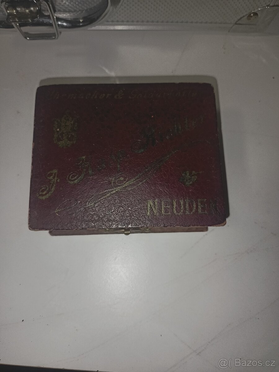 Stará krabička rakousko-uhersko neudek