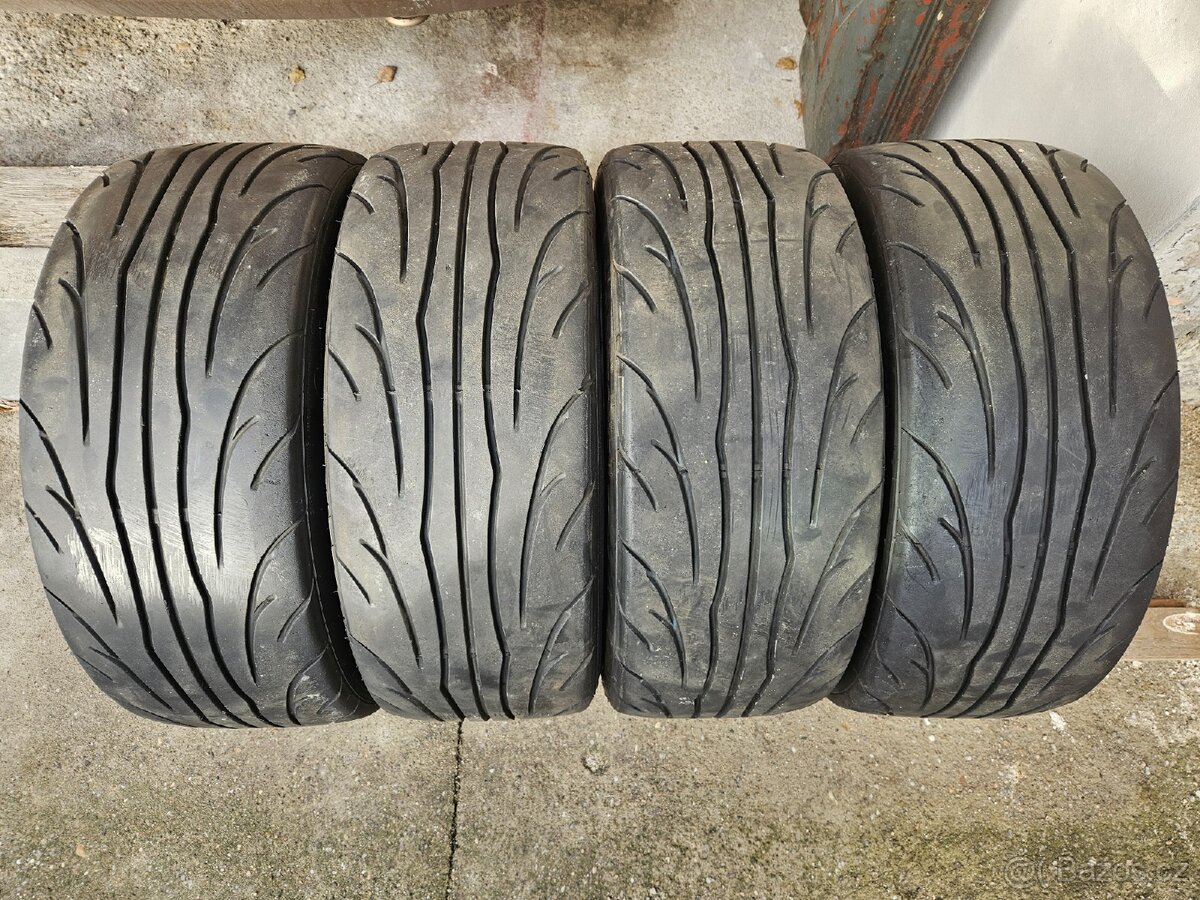 Nankang NS-2R 215/45 R17