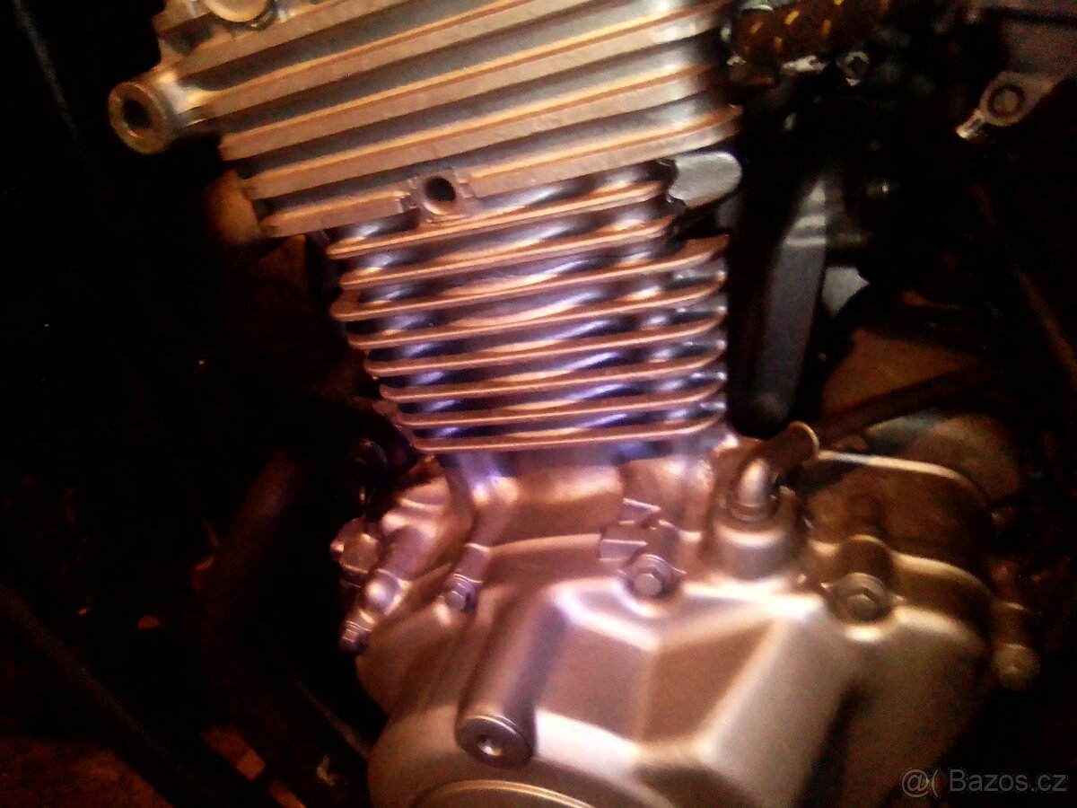 CB 500