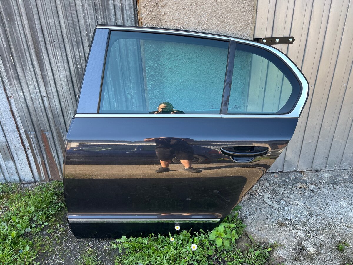 Zadni dvere skoda superb 2 predfacelift