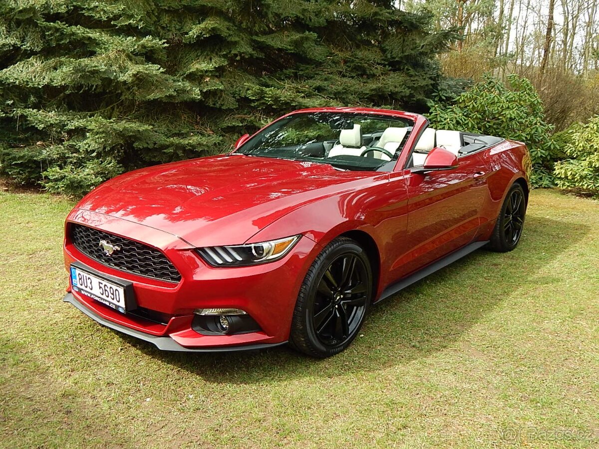 Ford Mustang Cabrio AUTOMAT-PŮVOD ČR-CEBIA-17 000KM-DPH