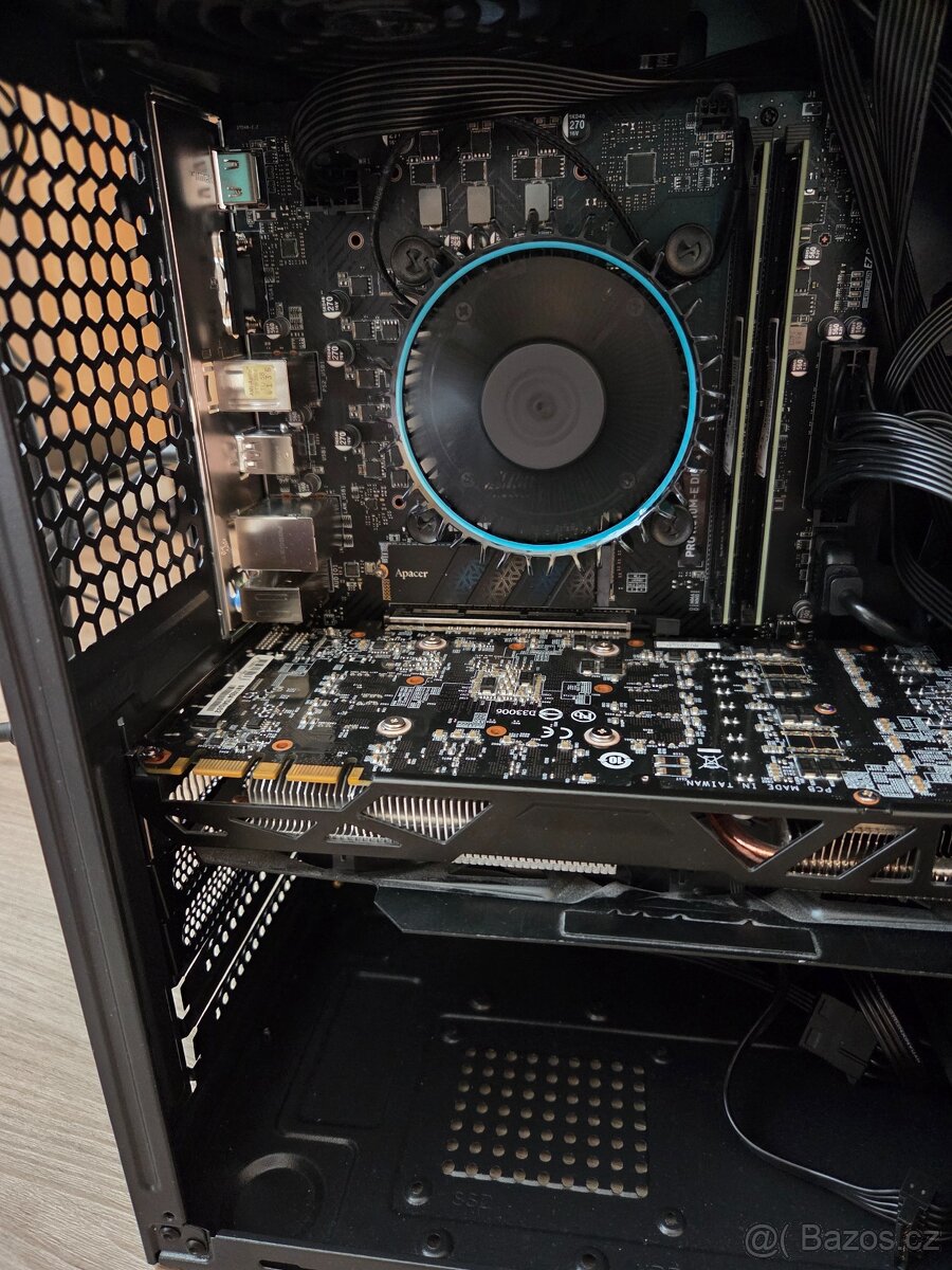 i3 12100f, M.2 512GB SSD, 16GB DDR4, GTX 770