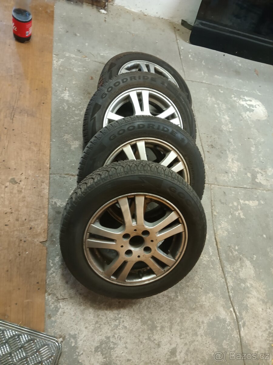 Celoroční sada kol R14