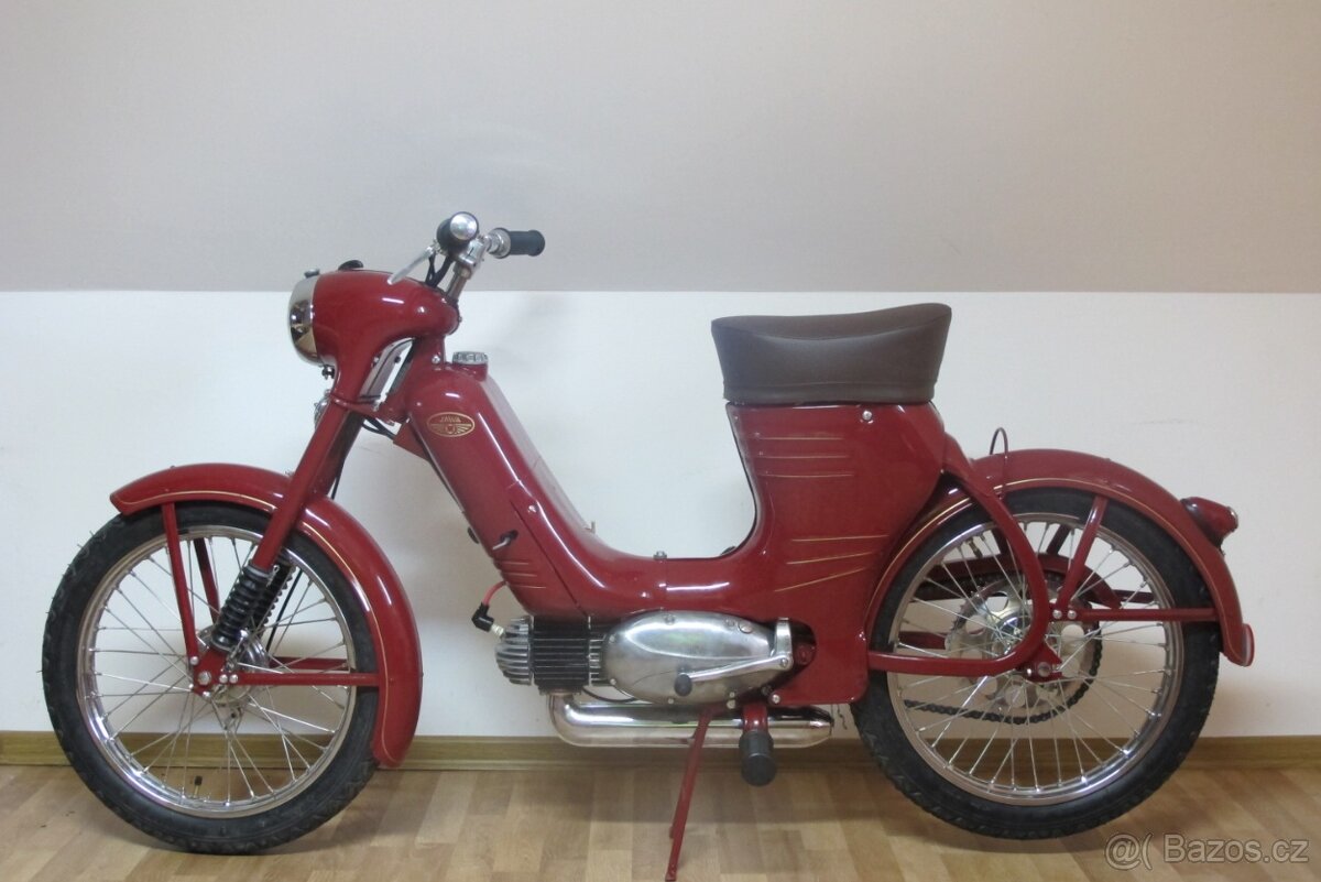 JAWA 550