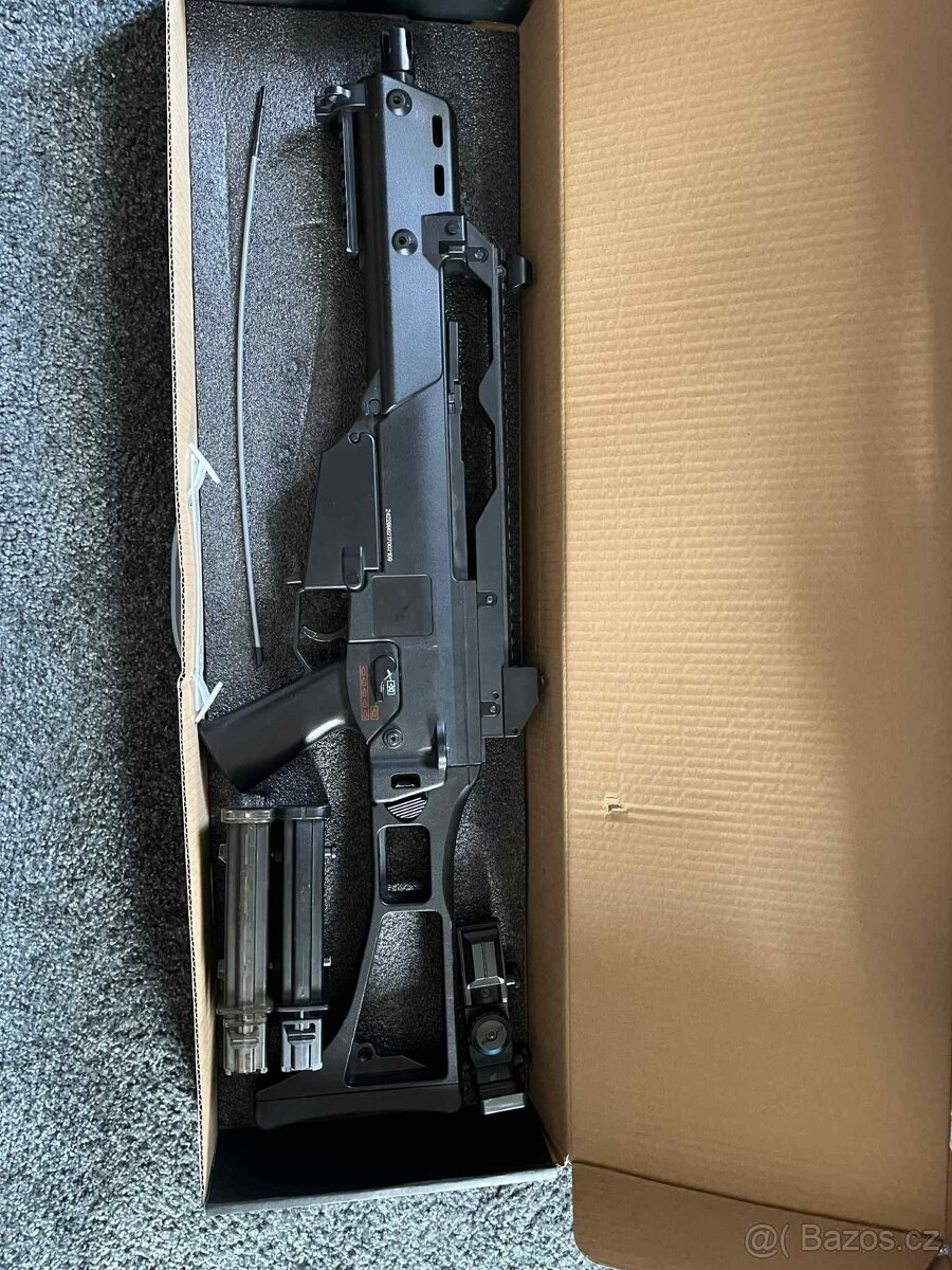 Airsoftová zbraň CM36C