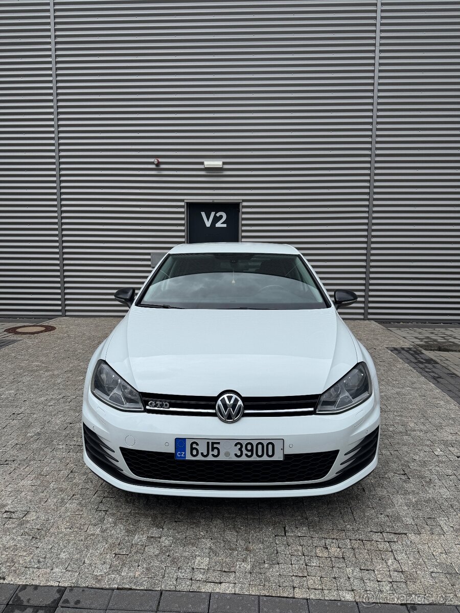 Volkswagen Golf 1.6 TDI GTD paket