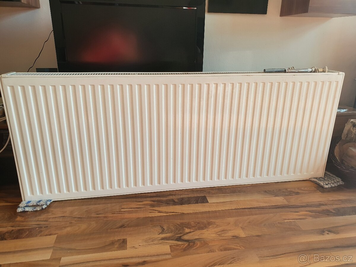 Radiátor 160x60