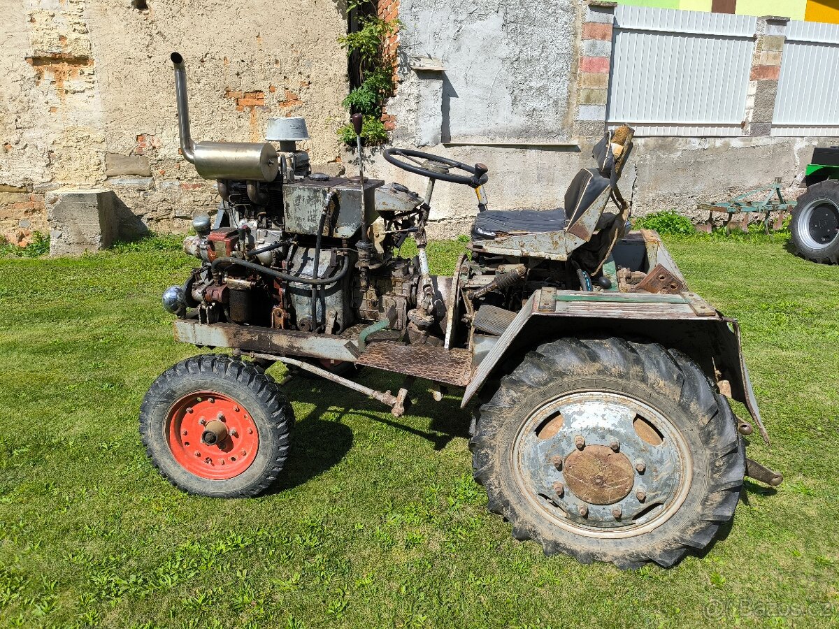Traktor - malotraktor, domácí výroby
