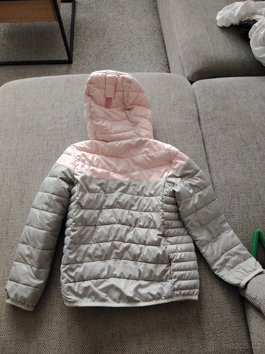 Přechodová dívčí bunda