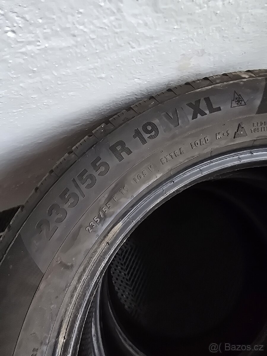 CONTINENTAL PNEU 235/55 R19