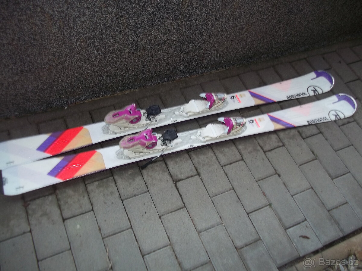 Dámské Carvingové lyže Rossignol 149 cm