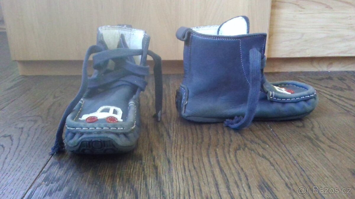 Zimní boty ZeaZoo Yeti vel. 26 modré s autíčky