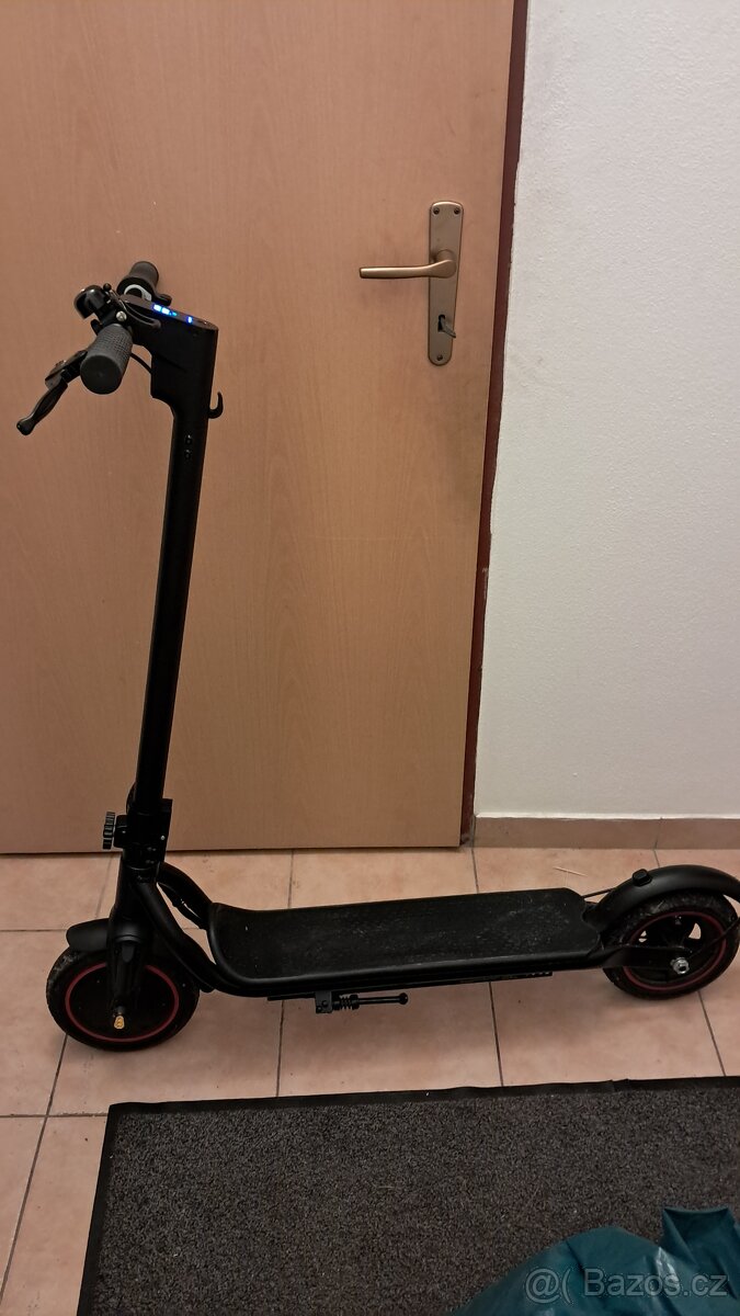 Nová elektrokoloběžka