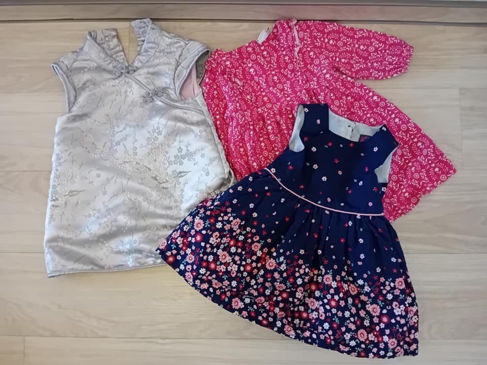 Šaty - dívčí dětské, vel.74, cena za kus