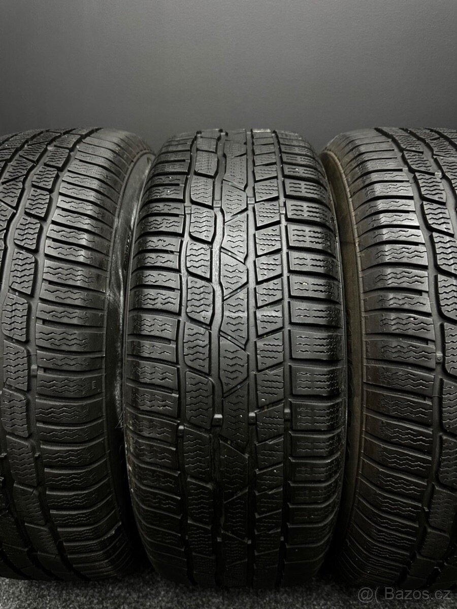 Sada pneu Continental 215/60/16