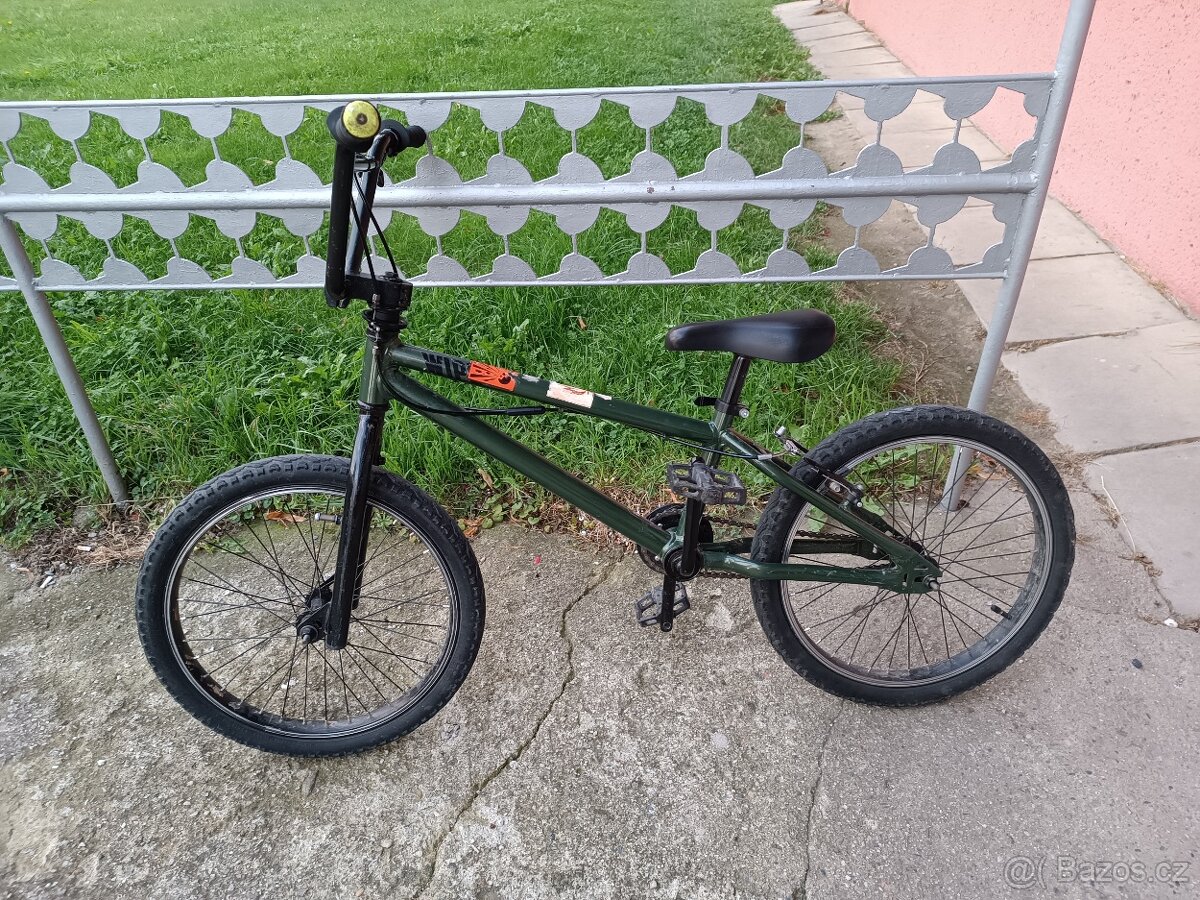 Dětské kolo 20 x 1,75 na skatepark.