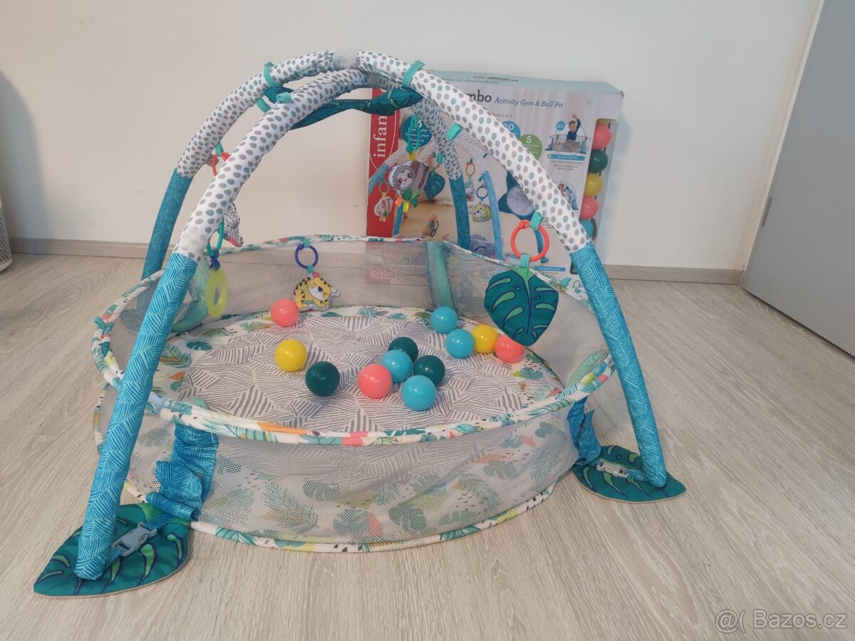 Hrací deka / interaktivní podložka