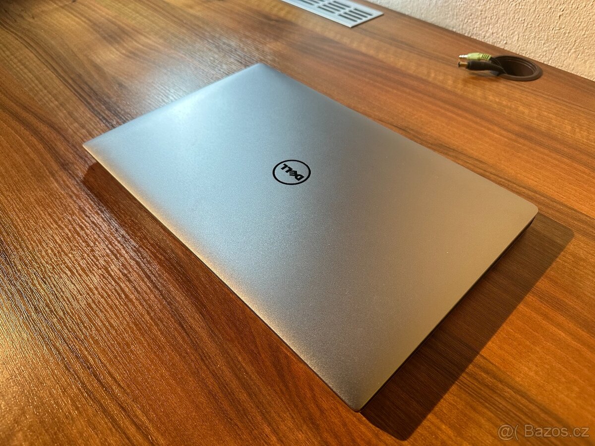 💻 Dell XPS 15 9560 – i7 / 16 GB RAM / SSD / Full HD