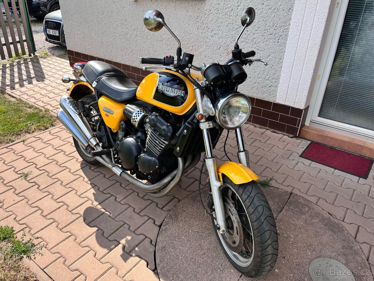 TRIUMPH THUNDERBIRD SPORT