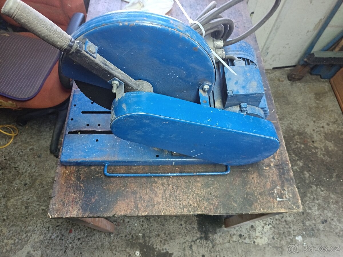 stolní rozbrušovačka tovární výroby