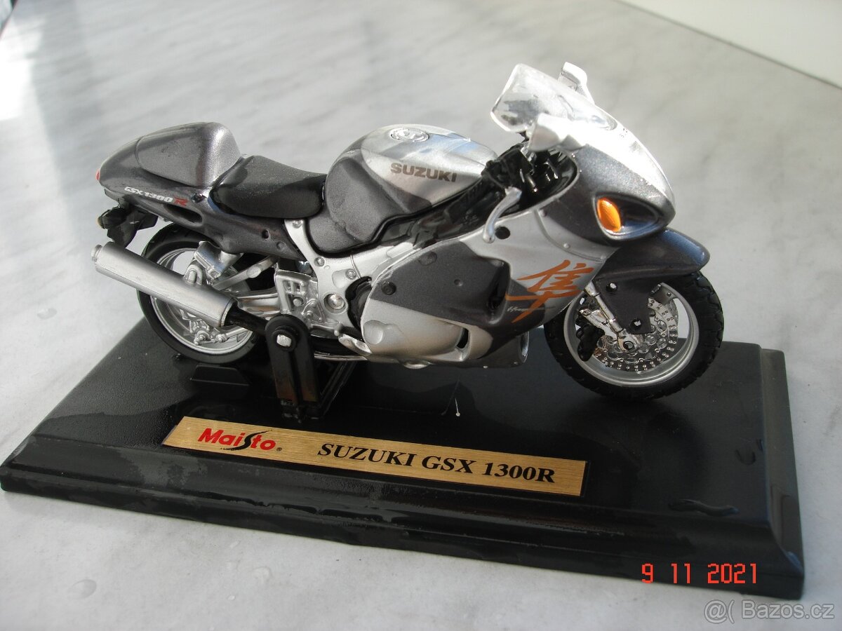 SUZUKI GSX 1300R