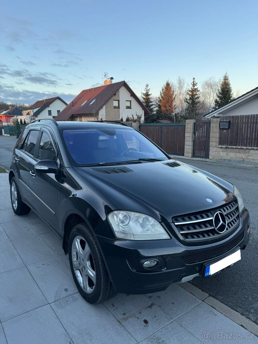 MERCEDES BENZ ML 320CDi 4MATIC TAŽNÉ na splátky pro všechny
