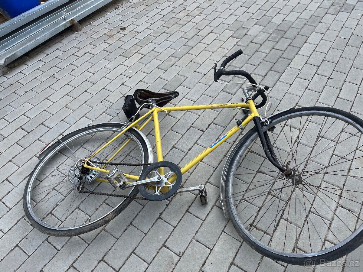 Prodám staré kolo favorit