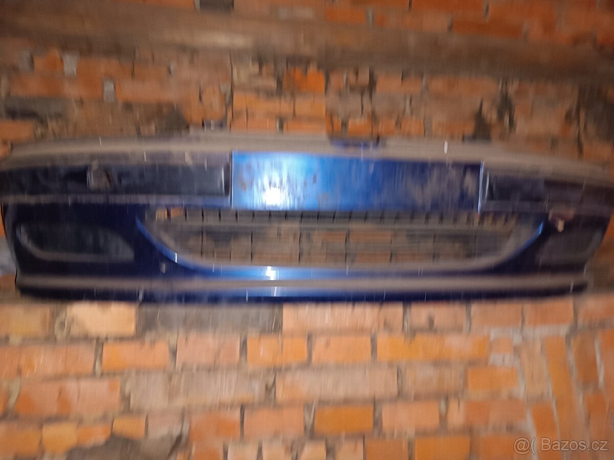 Přední nárazník Peugeot 406