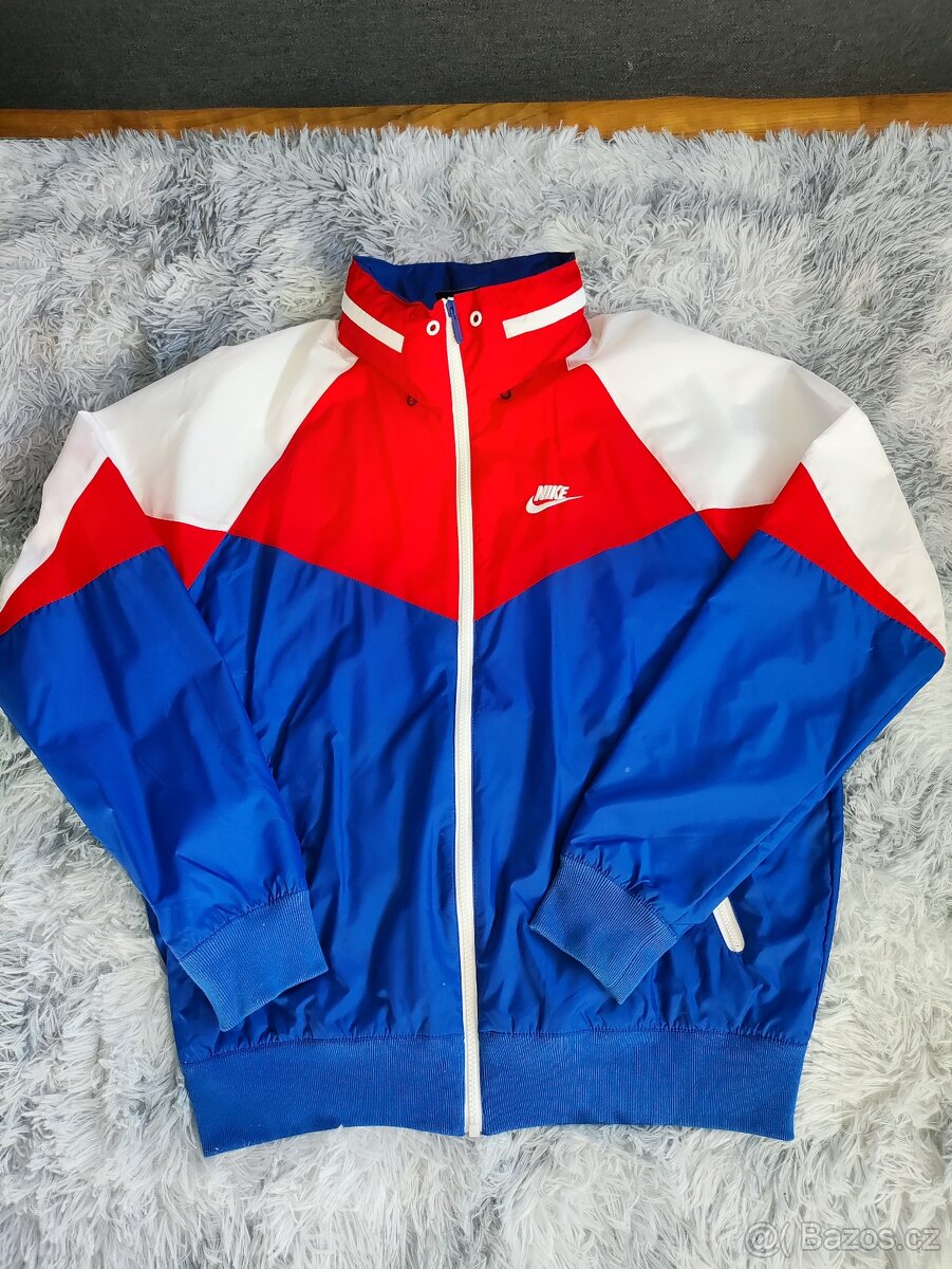Bunda Nike vel. S