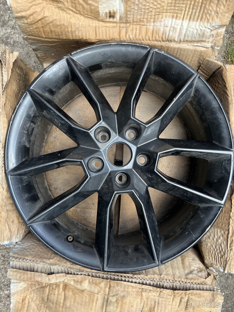 Alu kila R18