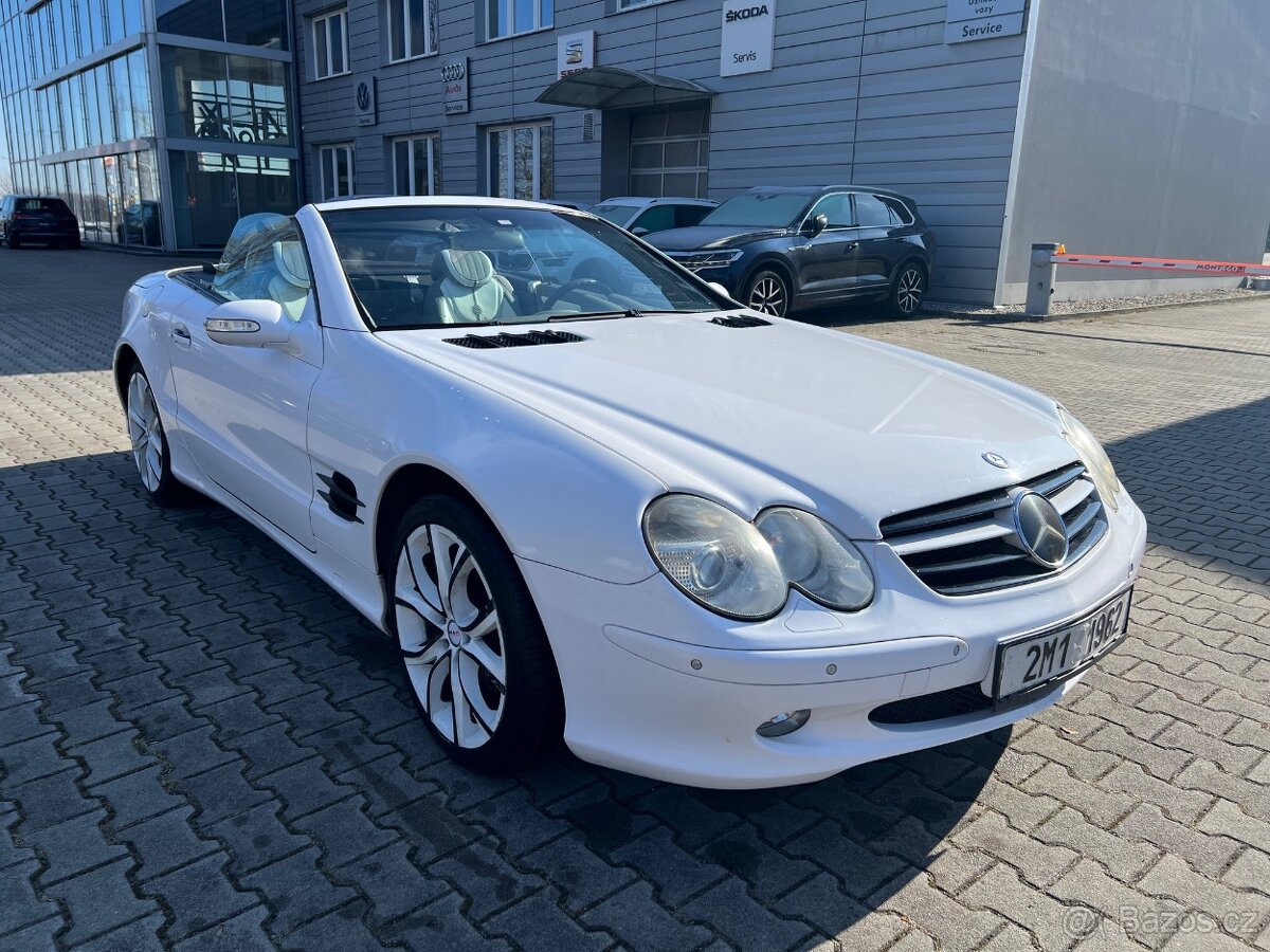 Mercedes - Benz SL 500 V8 306k - Kabrio
