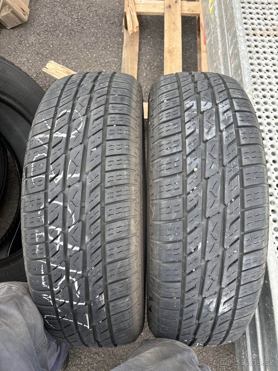 2x 215/70 R16 Barum