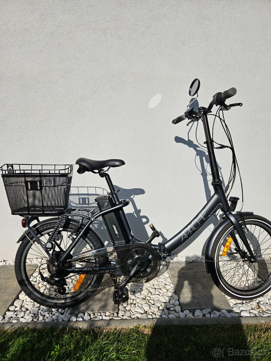 Skládací elektrokolo