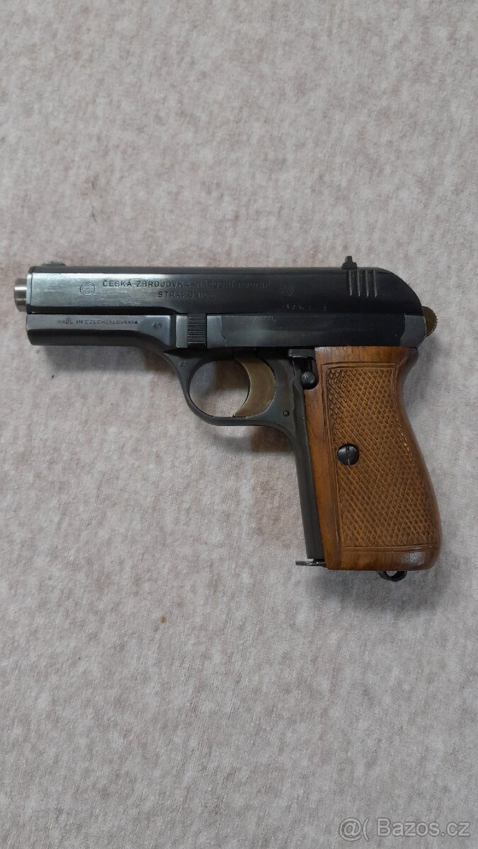 Pistole CZ vzor 27