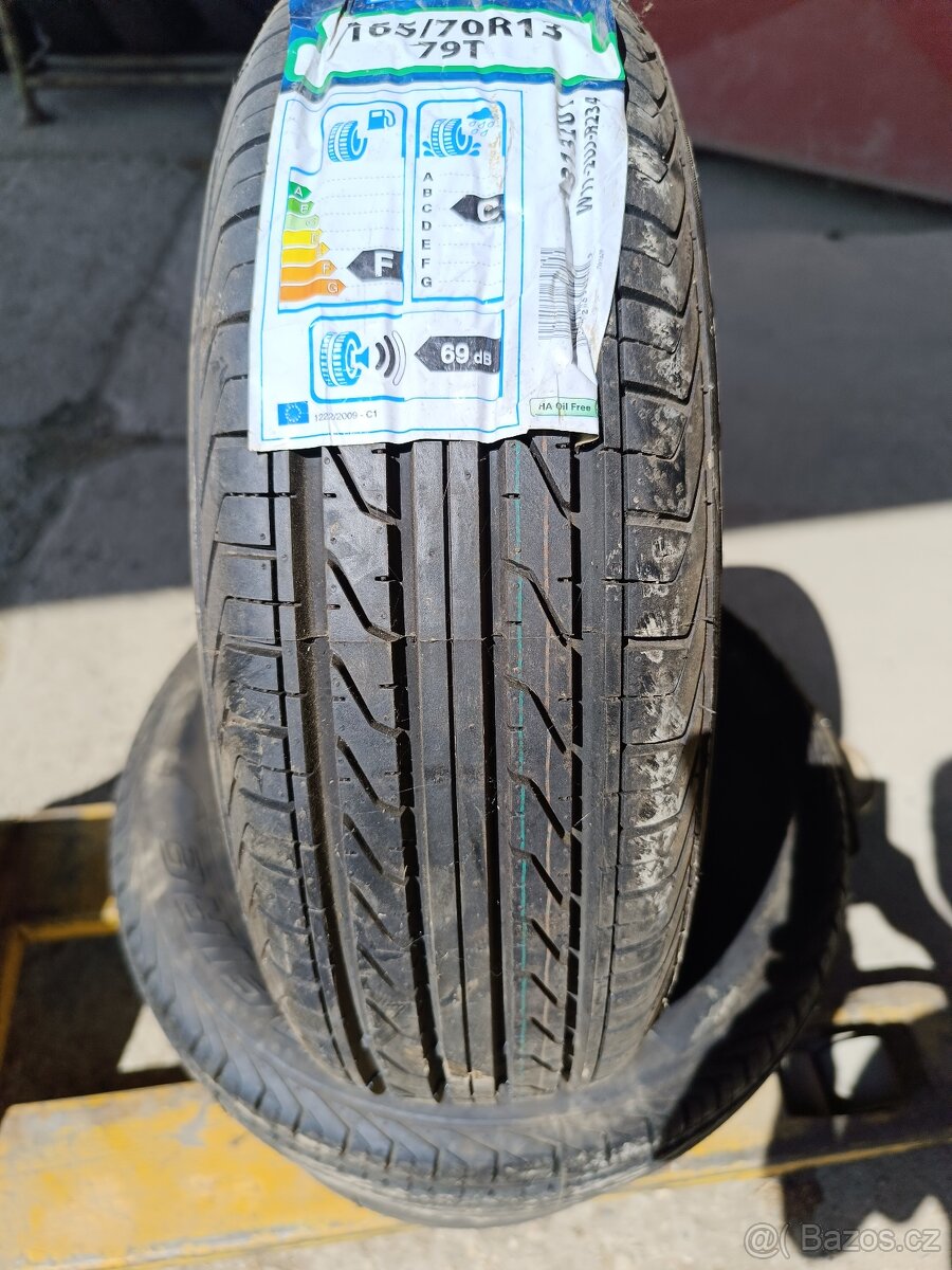 Starfire 165/70R13 79T