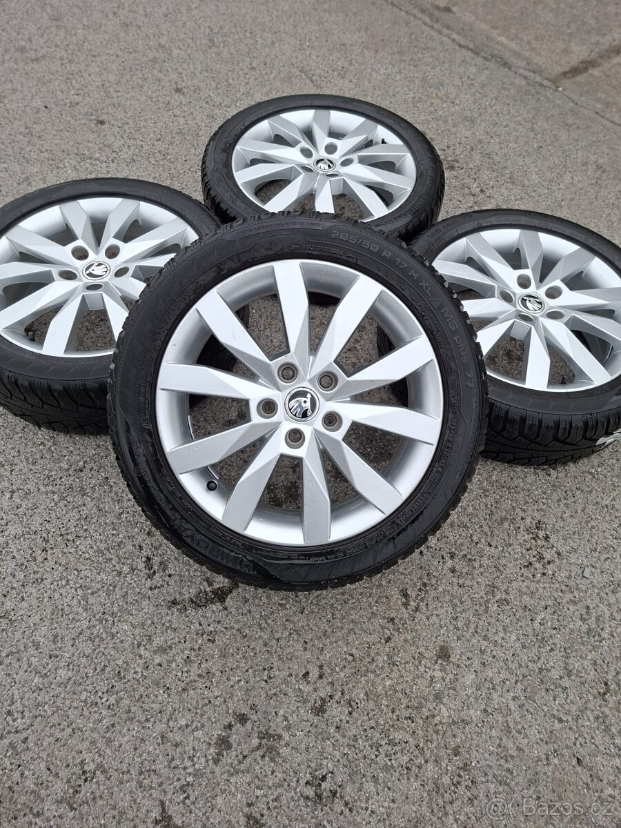 ALU KOLA SKODA 5/112 ZIMNI PNEUMATIKY