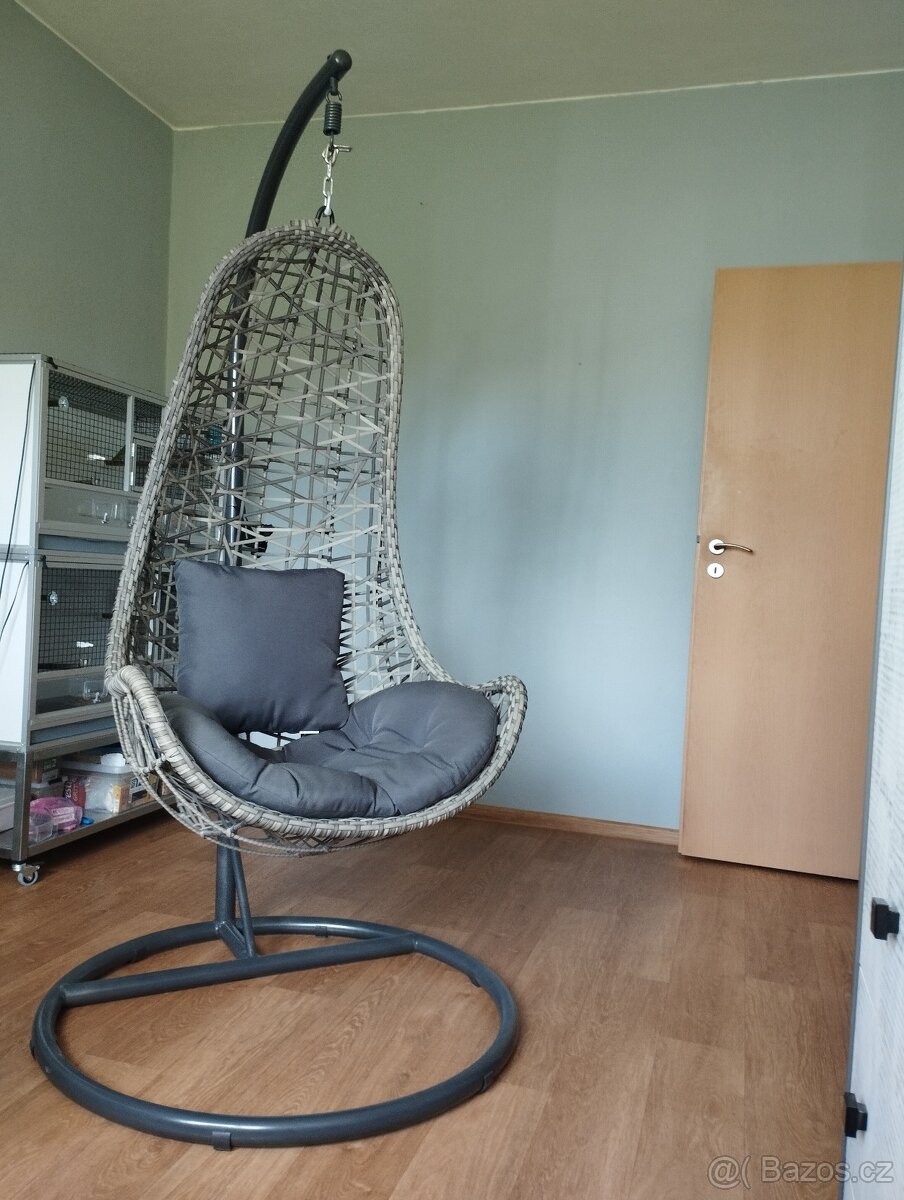 Závěsné křeslo