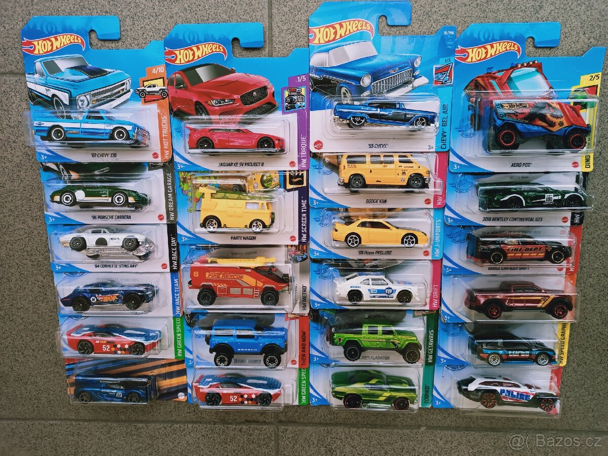 HOT WHEELS MYSTERY BOXY