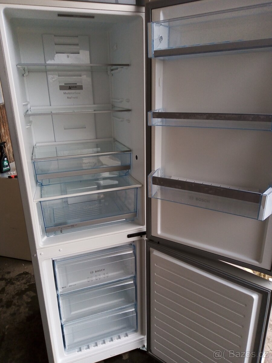 Kombinovaná lednicka Bosch  - NO FROST ( Nerez )