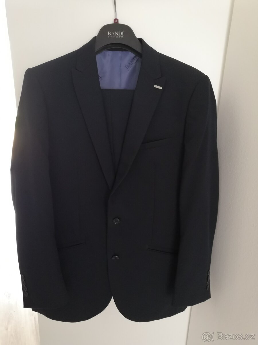 PÁNSKÝ OBLEK zn. BANDI vel. 48/182