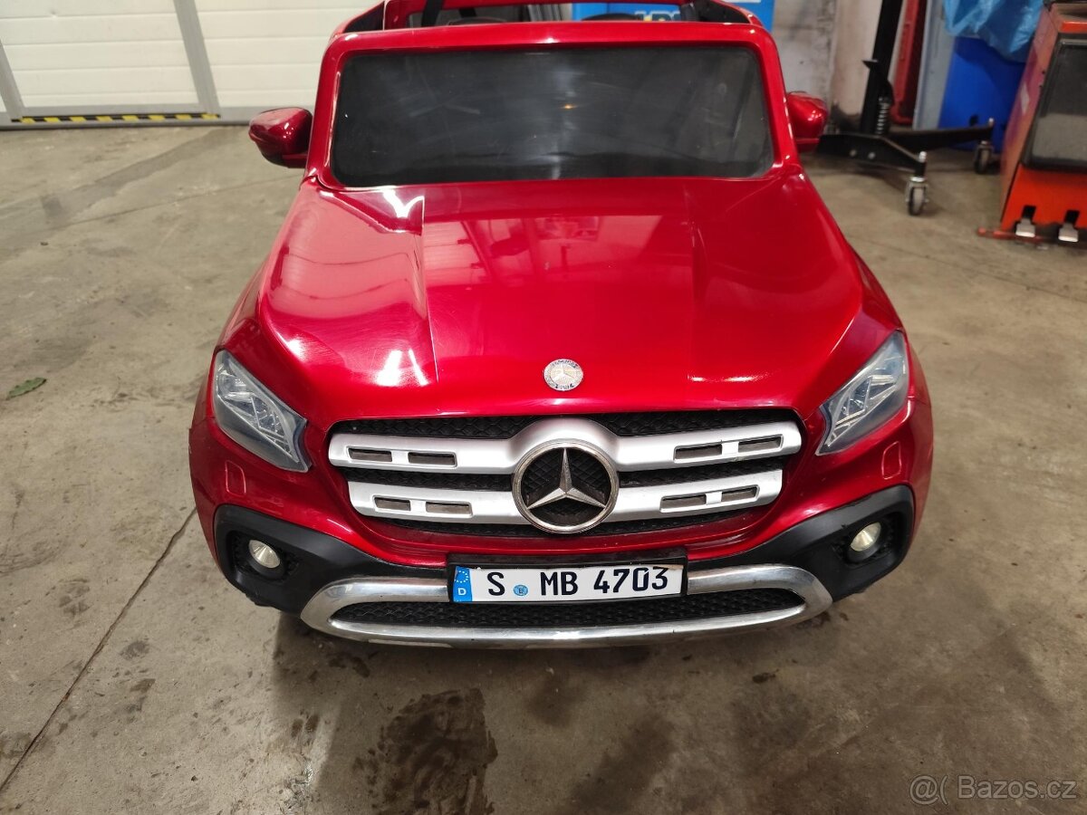Dětské autíčko Mercedes pickup X-class 4x4