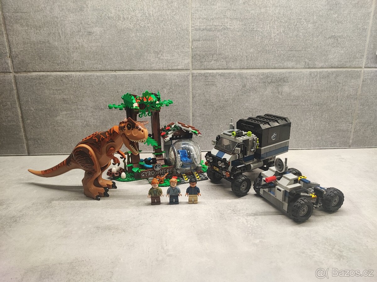 Lego Jurassic World 75929 - Útok Carnataura + přebytky