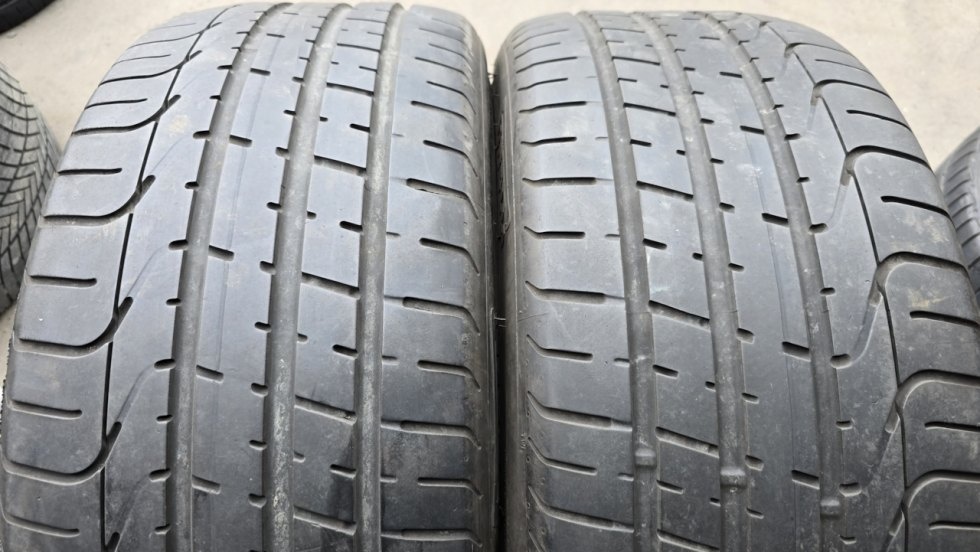 Letní pneu 255/35/20 Pirelli
