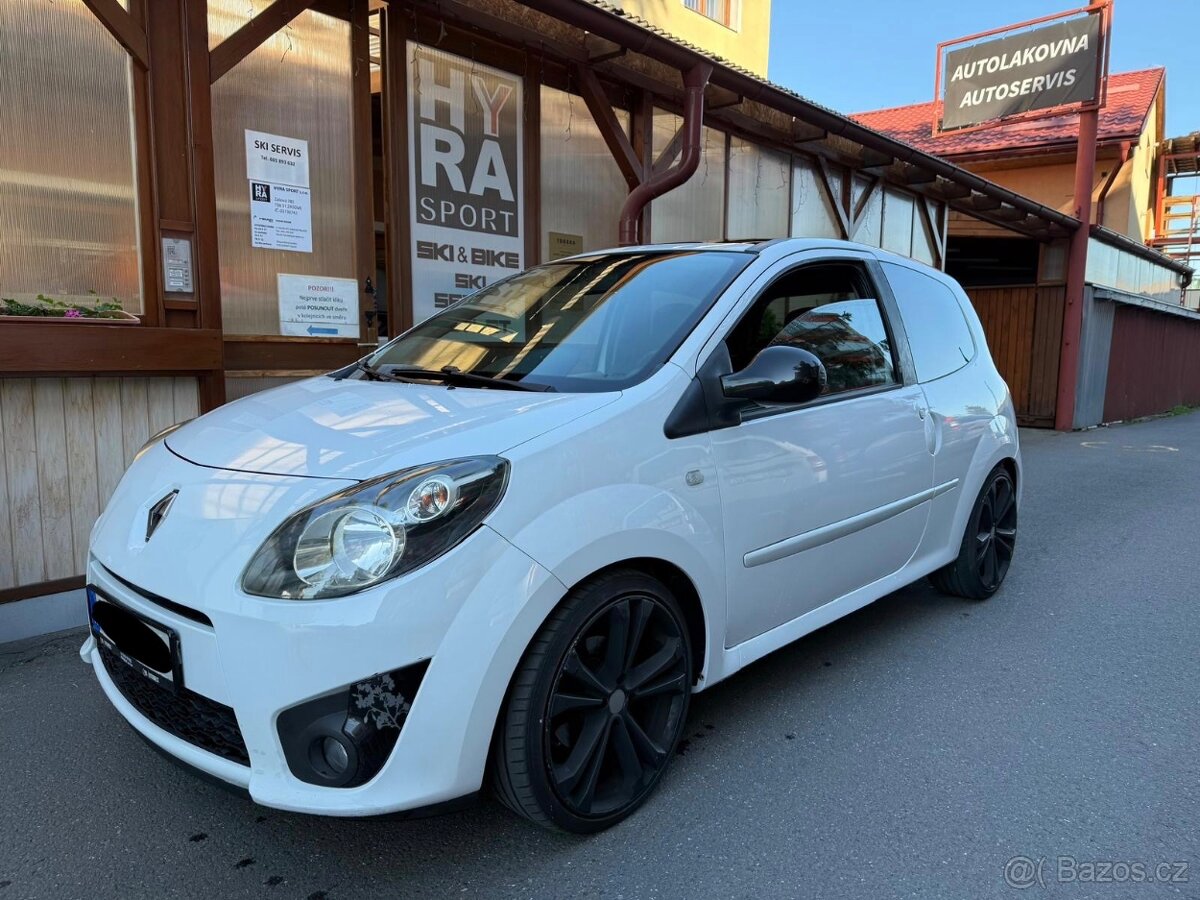 Renault Twingo 1,2i + 2 sady kol