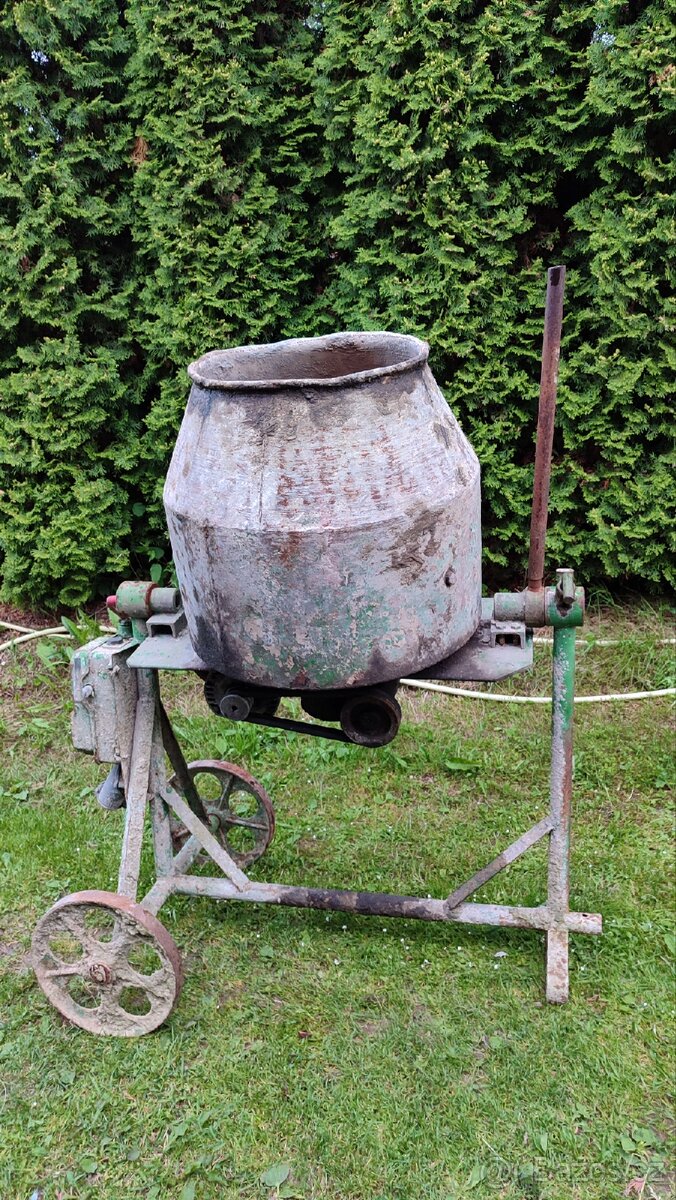 Stavební míchačka 380V