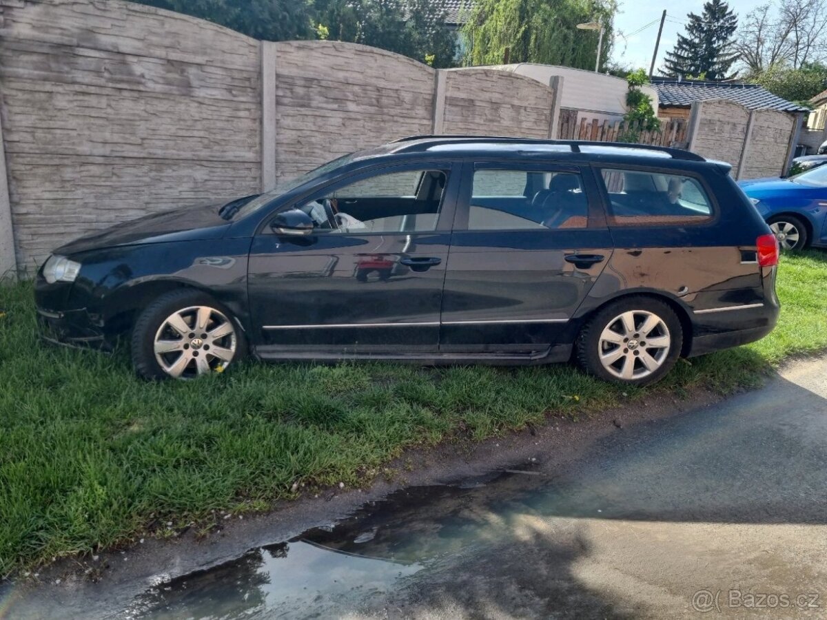 VW Passat B6 kombi černá BMP KCU
