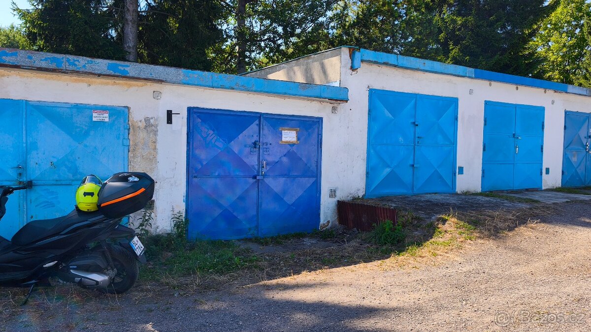 Prodej / pronájem družstevní garáž 20m2