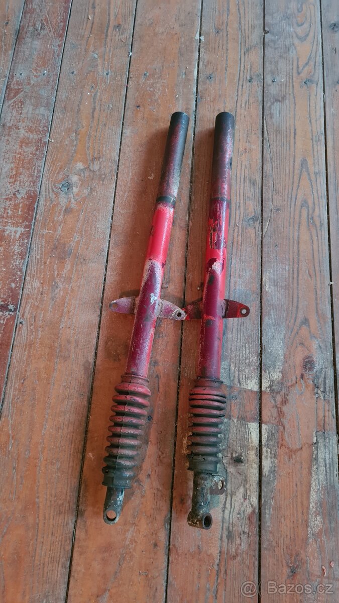 kluzáky/vidle Jawa 555