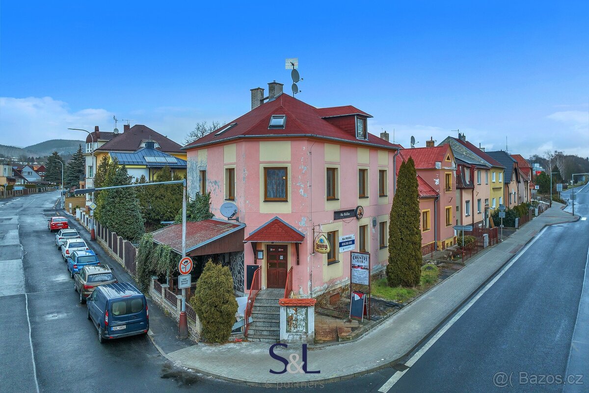 Prodej rodinného domu s restaurací, ev.č. 01049